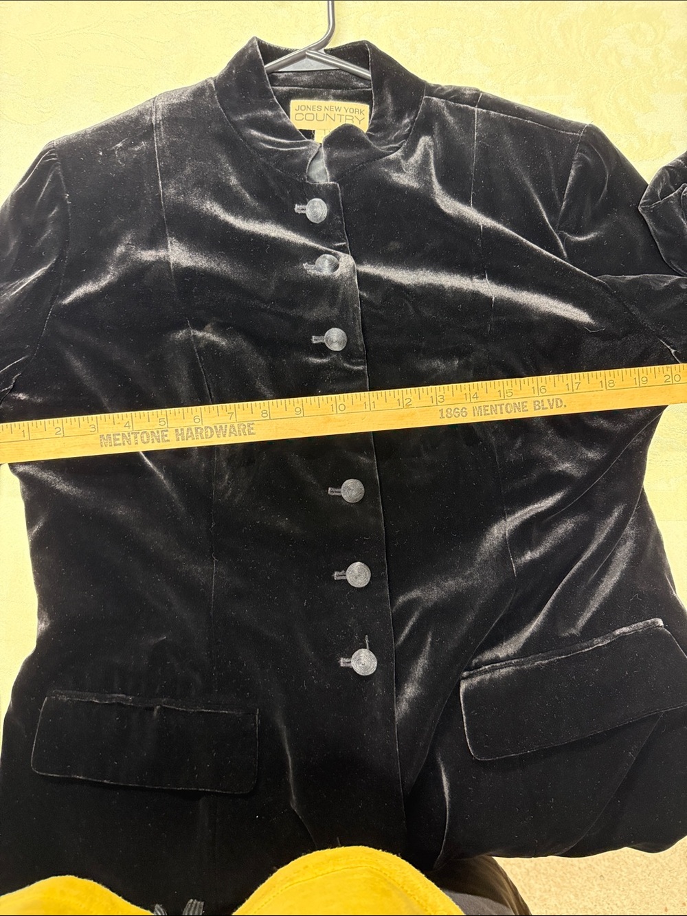 Jones New York Black Velvet Mandarin Collar Blazer - Picture 5 of 5